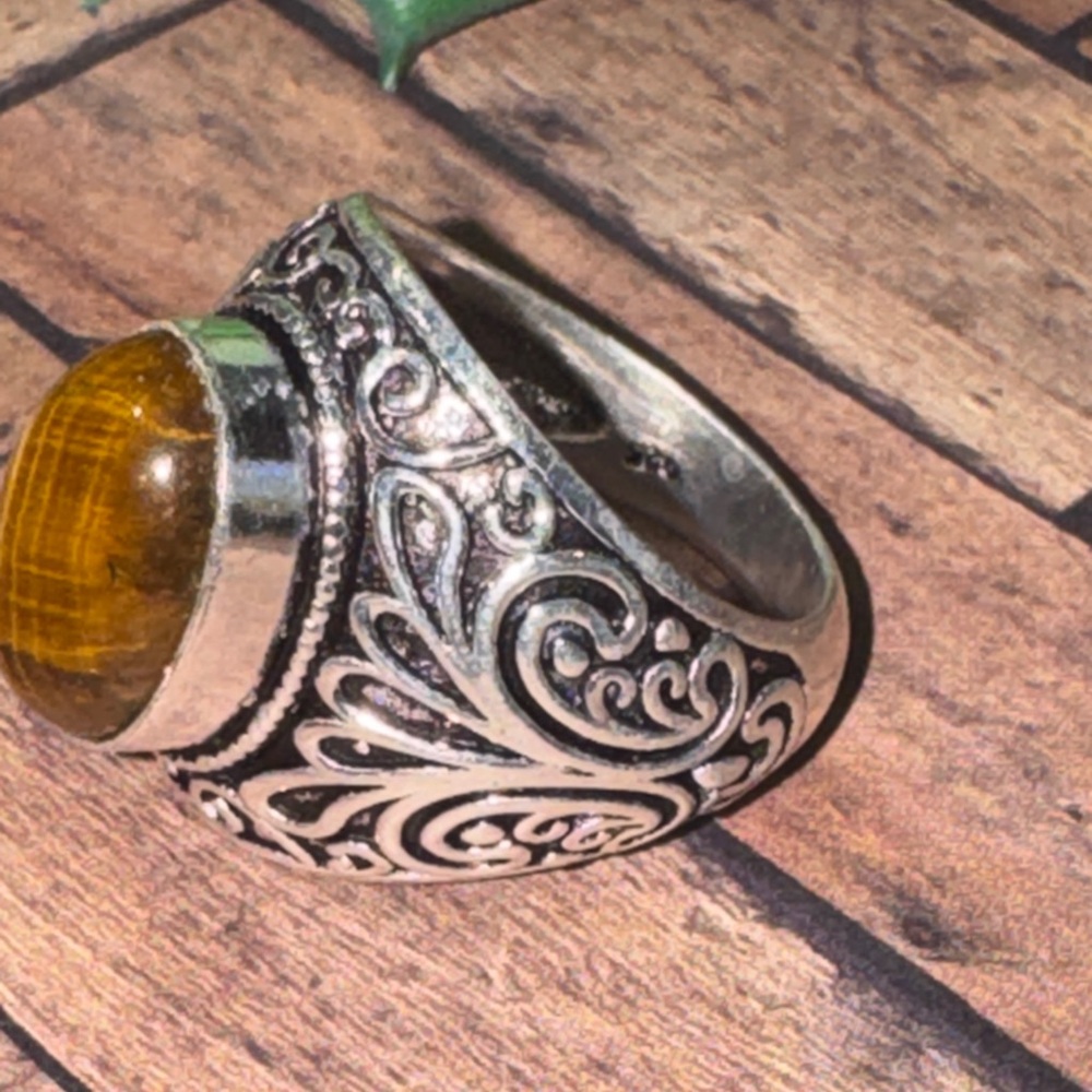 Silver Tiger Eye Ring - image 4